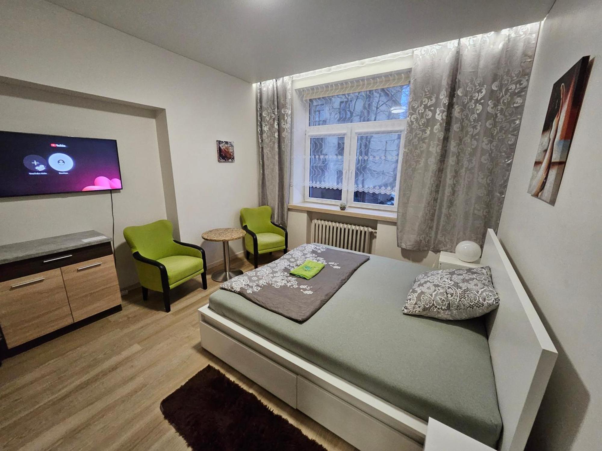 Kauno Apartamentai King Size Bed Kaunas Exteriör bild